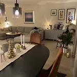 With A View In With 2 Bedrooms Apartament